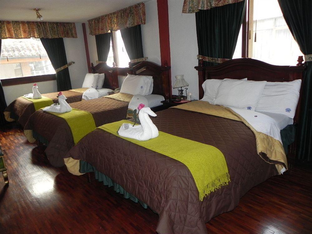 Hotel Nass Sol De Quito Extérieur photo