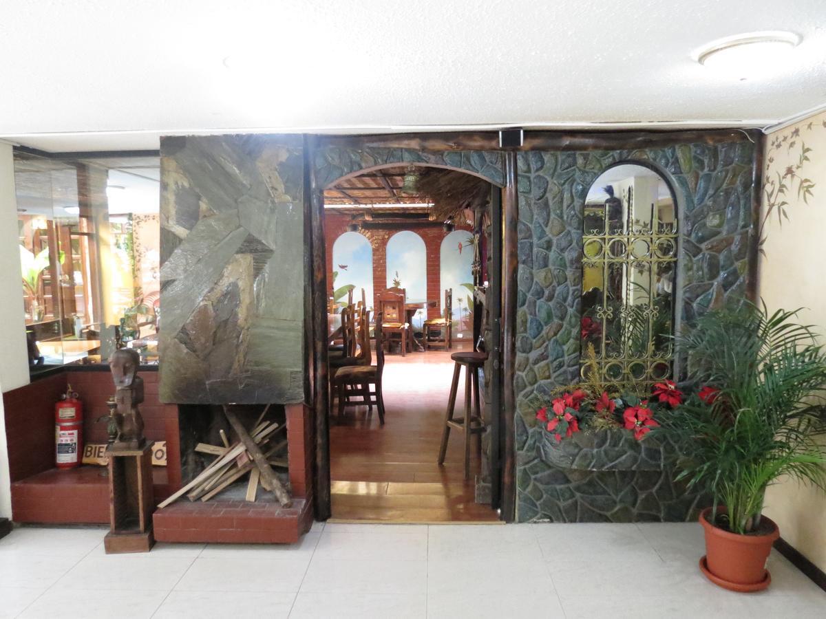 Hotel Nass Sol De Quito Extérieur photo