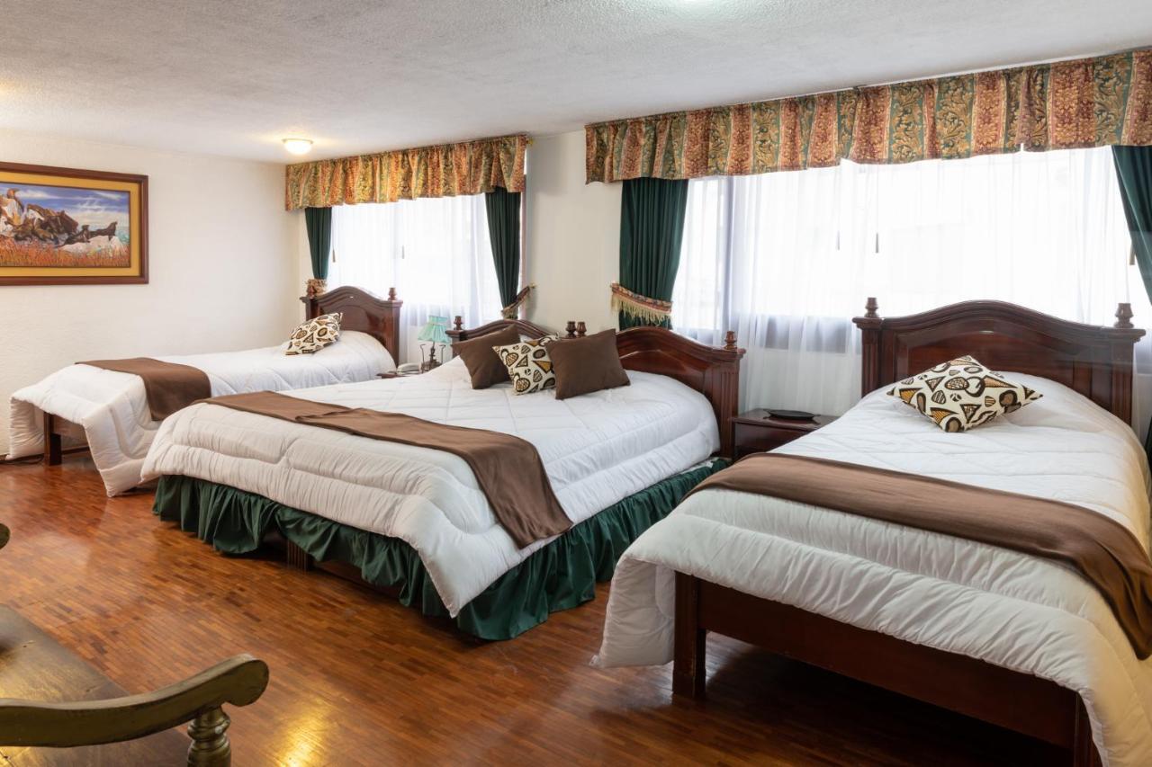 Hotel Nass Sol De Quito Extérieur photo